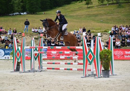 Jumping Torgnon, Photo credit: Gianluca Sasso