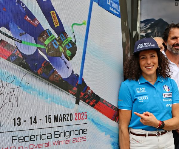 La Thuile piazzetta Menel Federica Brignone