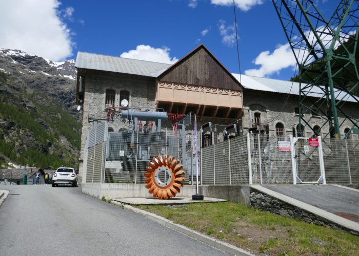 La centrale idroelettrica di Gressoney La Trinité