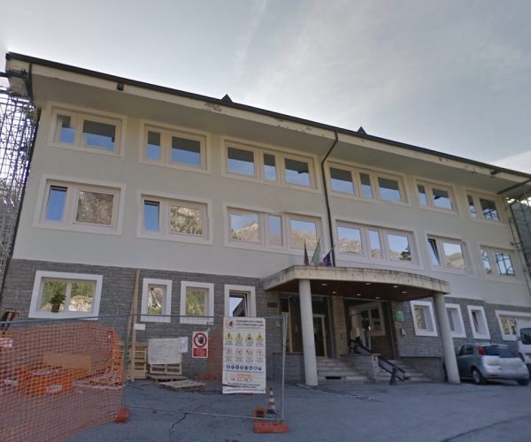 La scuola media di Valtournenche in frazine Crétaz