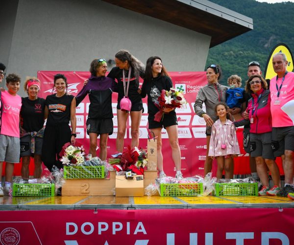 Lisa Borzani podio femminile DoppiaW Ultra - foto Maurizio Torri