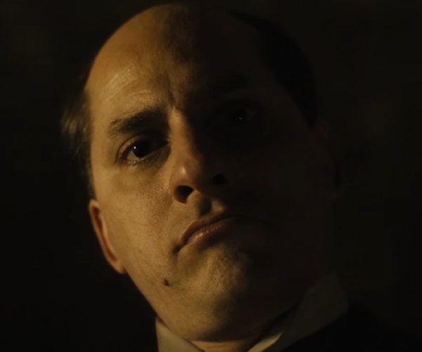 Luca Marinelli in M il figlio del secolo di Joe Wright