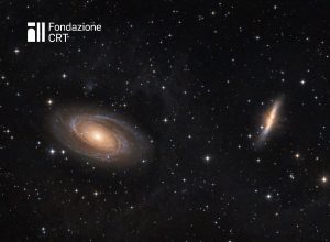 Le due galassie M81 e M82 nella costellazione dell’Orsa Maggiore, riprese dalle piazzole dell’Osservatorio Astronomico della Regione Autonoma Valle d’Aosta. Cortesia Alessandro Cipolat Bares (https://bares.altervista.org/) per la Fondazione C. Fillietroz-ONLUS