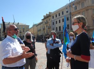 Raffaele Statti (Uil) e l'Assessora comunale all'Istruzione Migliorin