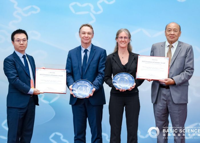 Marta Burgay e Michael Kramer premiati per lo studio sulla doppia pulasar