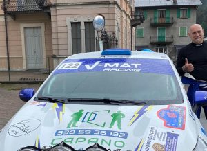 Massimiliano Ponzetti con auto