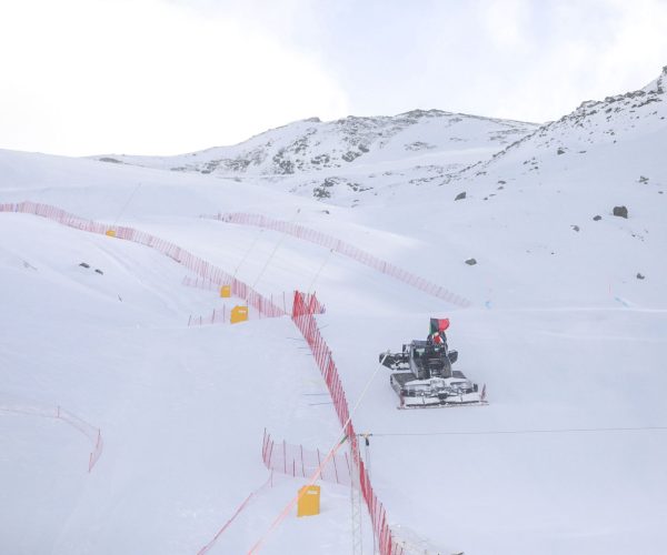 Matterhorn Cervino Speed Opening photo Roberto Roux ()