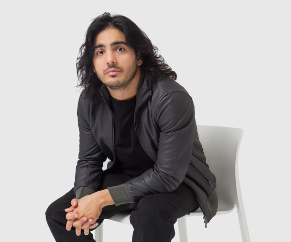 Max Angioni
