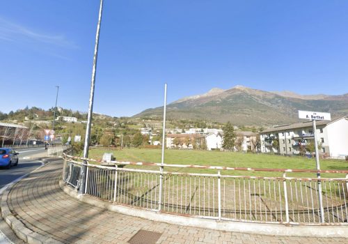 L'area tra via Lavoratori – Vittime del Col du Mont e via Berthet nel quartiere Dora