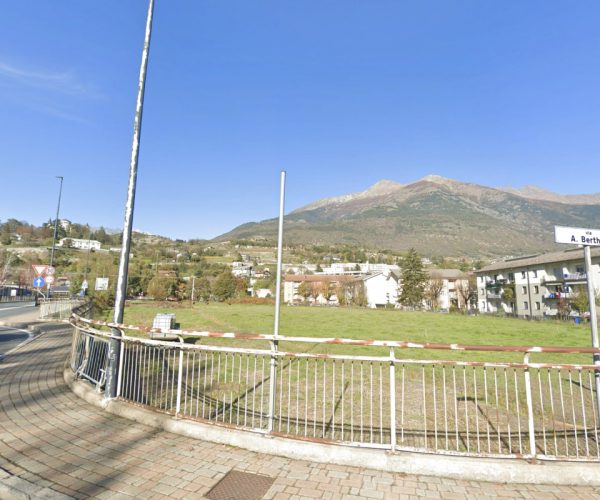 L'area tra via Lavoratori – Vittime del Col du Mont e via Berthet nel quartiere Dora