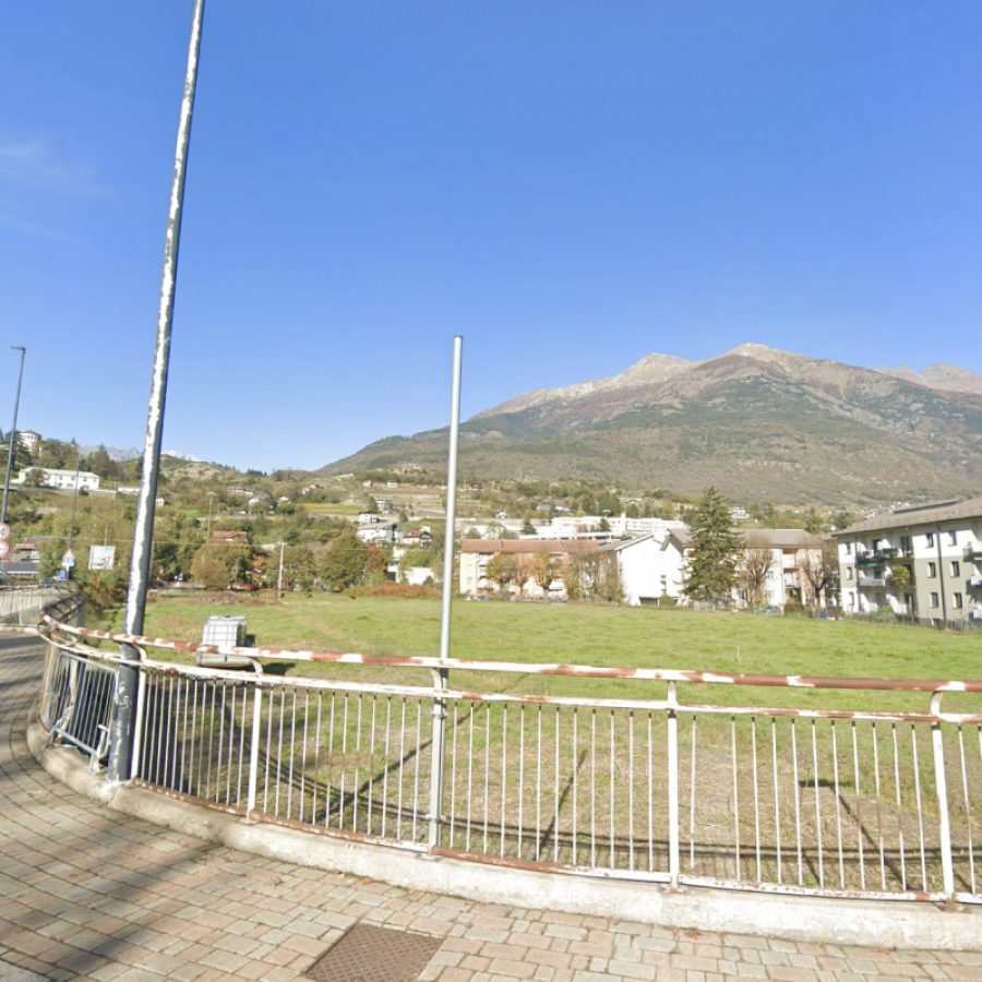 L'area tra via Lavoratori – Vittime del Col du Mont e via Berthet nel quartiere Dora