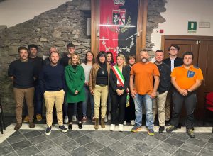 Nuova Giunta Montjovet da sx a dx) Mauro Novallet, Monica Magnone, Morena Danna, Ivan Priod e Joseph Vallet