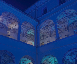 Palazzo Roncas illuminato