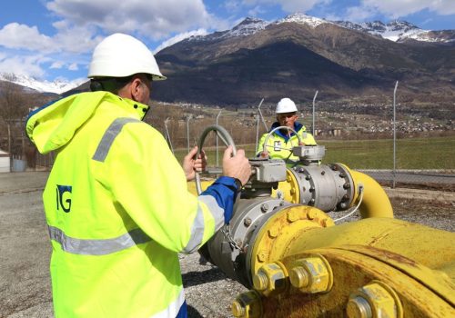 Pipeline e operatori Aosta orizzontale ()