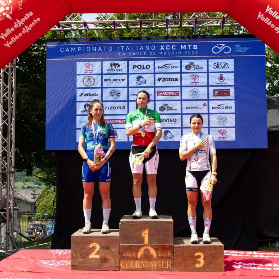 Il podio femminile MTB Martina Berta