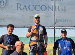 Simone Rosa sul podio di Racconigi - tiro a volo
