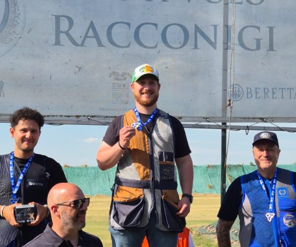 Simone Rosa sul podio di Racconigi - tiro a volo