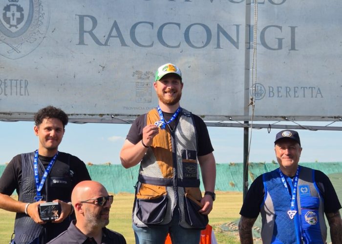 Simone Rosa sul podio di Racconigi - tiro a volo