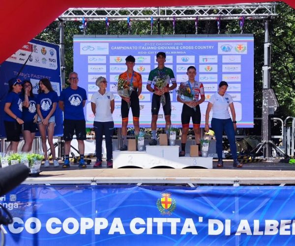Podio italiani XCO Michel Careri