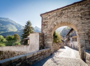Porta Borgo