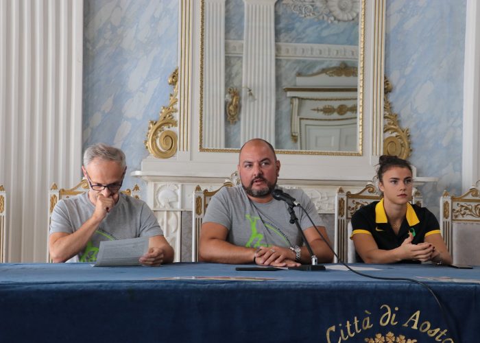 Presentazione Asta in Piazza