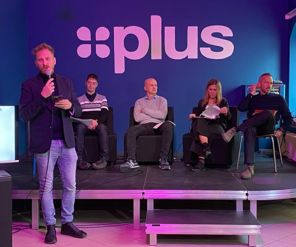 Presentazione bandi regionali per la cultura in Plus