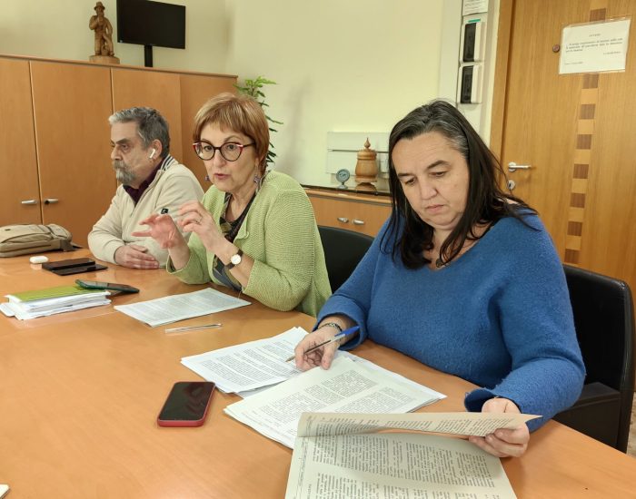 Progetto di legge di Pcp sui caregiver da sx Luigi Giunta Chiara Minelli e Erika Guichardaz