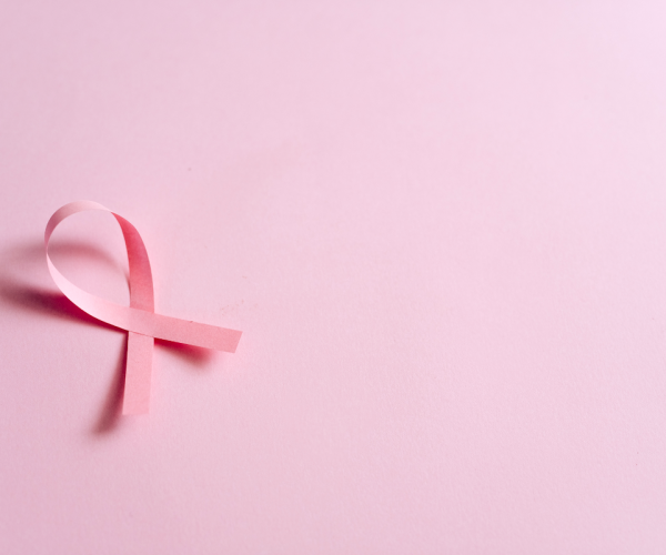 Nastro rosa - fiocco rosa - tumore al seno
