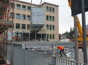 Posa moduli prefabbricati rianimazione ospedale Parini