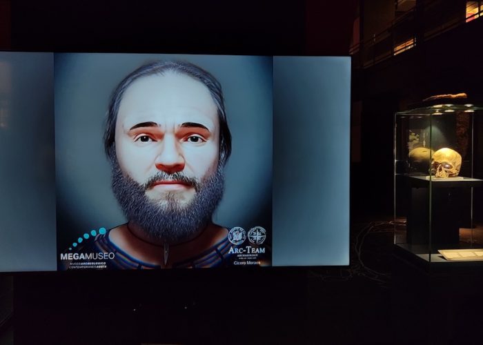 Ricostruzione volto uomo età del rame megamuseo aosta