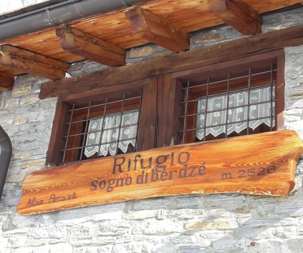 Rifugio Sogno di Berdzé