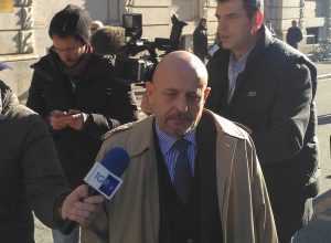 L'au Filippo Rolando lascia Palazzo di giustizia.