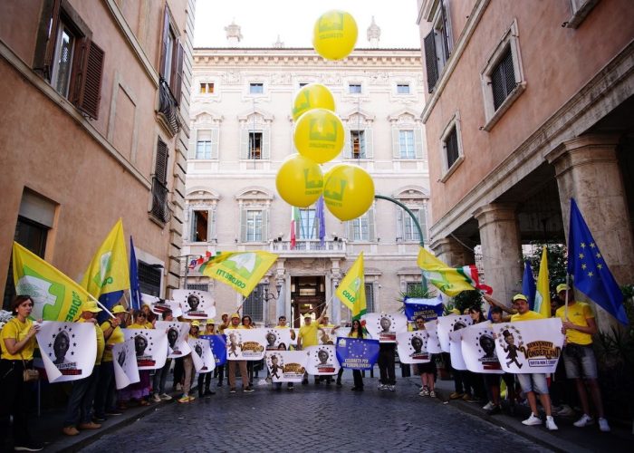 La protesta di Coldiretti davanti al Senato, a Roma