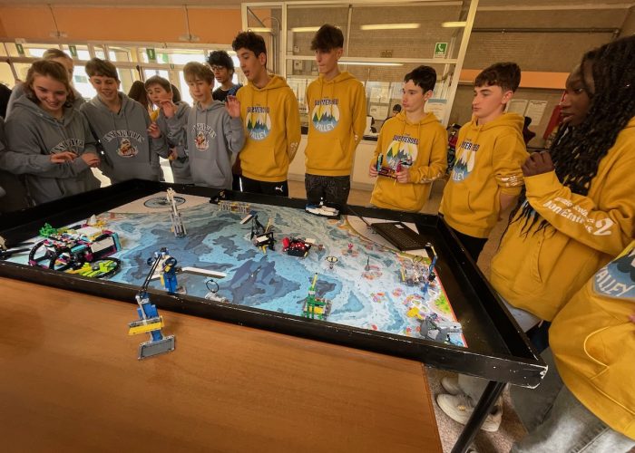 scuola media Quart - First Lego League