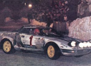 Sandro Munari sulla Lancia Stratos al Rally di Montecarlo del 1976 - Foto Wikipedia