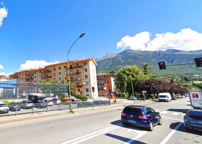 L'intersezione tra via Clavalité e via Mont Émilius, ad Aosta