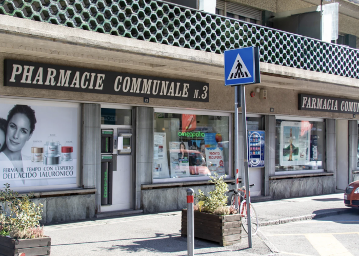 La farmacia comunale 3 di Aosta in viale Conte Crotti