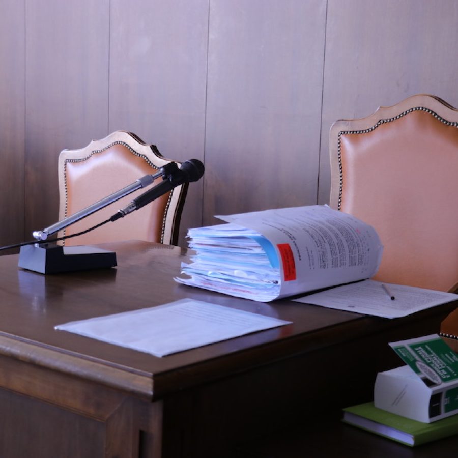 Scranno Tribunale fascicolo