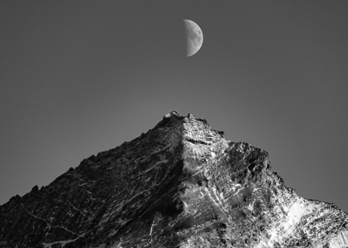 Shadows of Mountain and Moon Image Credit & Copyright: Enzo Massa Micon