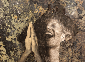 Un'opera della mostra Cenere – Foto, ferro, fuoco di Marinella Breccola