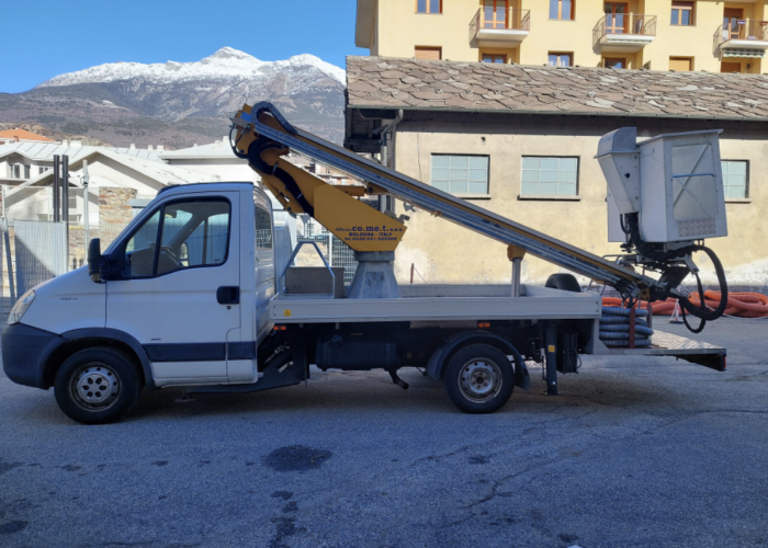 autoveicolo speciale Iveco 35/S