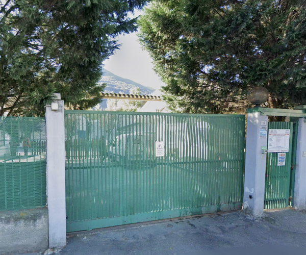 L'ingresso del canile e gattile regionale, ad Aosta