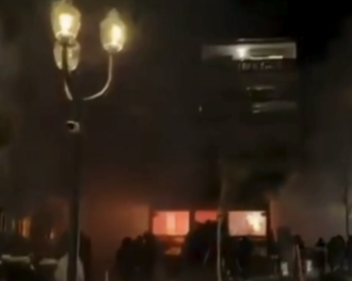 Un frame del video dell'incendio
