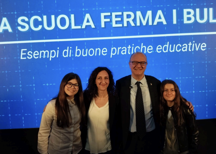 Delegazione valdostana all'evento La scuola batte i bulli