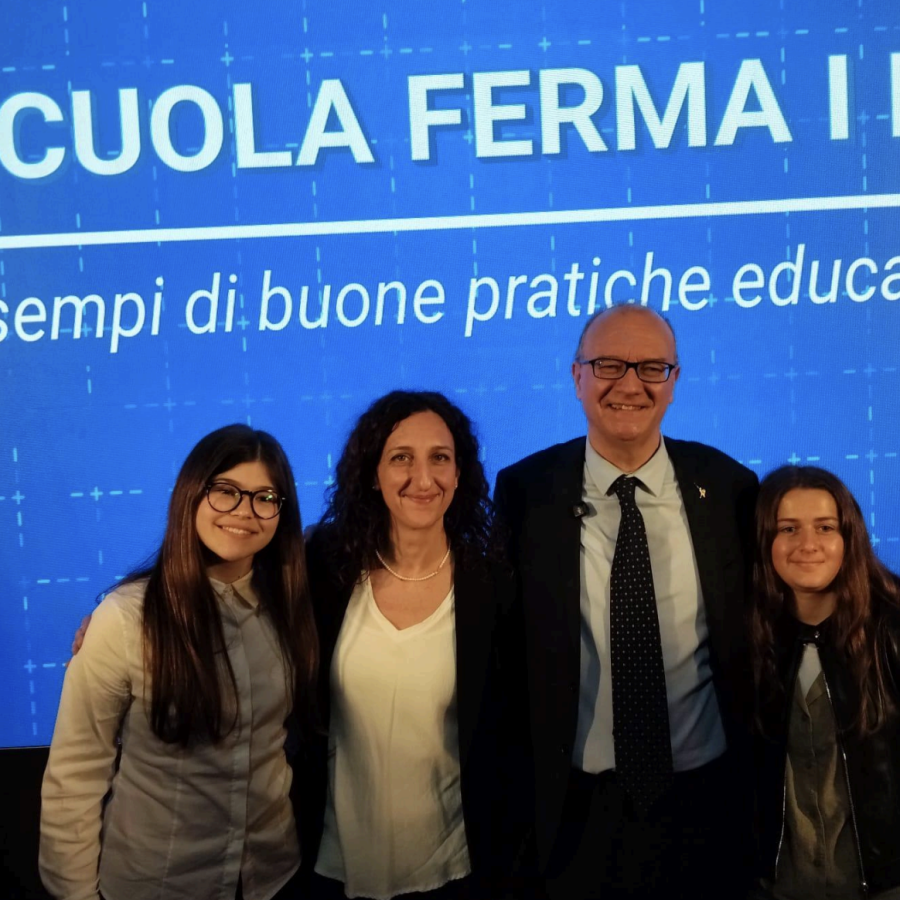 Delegazione valdostana all'evento La scuola batte i bulli