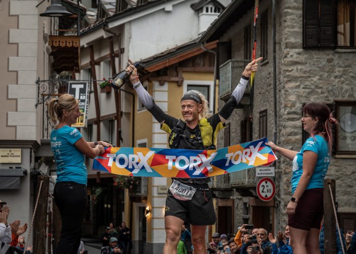 Sébastien Raichon all'arrivo del Tor des Glaciers