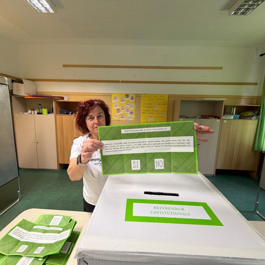 Seggio Referendum giustizia