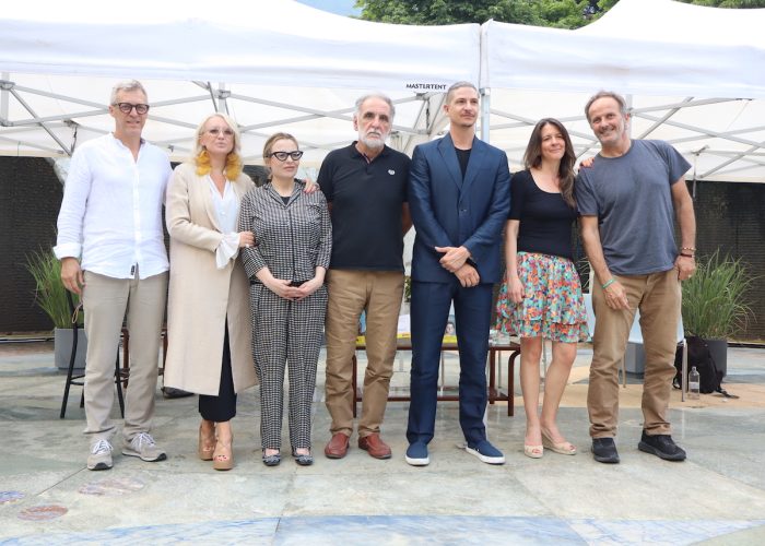 Sindaco Francesco Favre Melania Petriello e i finalisti del Premio Strega da sx a dx Teresa Ciabatti Michele Mari Alcide Pierantozzi Elena Rui Matteo Nucci Foto Alice Dufour