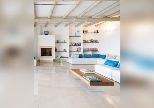 Soggiorno con pavimento in Biancone di Trani - ristrutturare casa - ristrutturazione