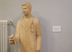 Inaugurazione della statua in memoria della pandemia
